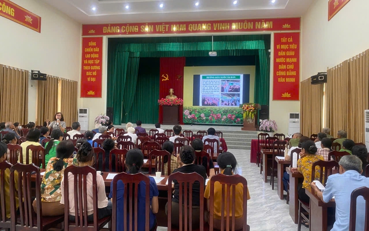 HỘI NÔNG DÂN XÃ ỨNG HÒA TỔ CHỨC TẬP HUẤN KỸ THUẬT CHĂN NUÔI LỢN VÀ PHÒNG CHỐNG DỊCH TẢ LỢN CHÂU PHI- Ảnh 2.