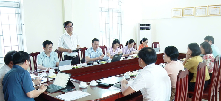 THƯỜNG TRỰC ĐẢNG ỦY LÀM VIỆC VỚI TRUNG TÂM DỊCH VỤ TỔNG HỢP XÃ ỨNG HÒA.- Ảnh 5.