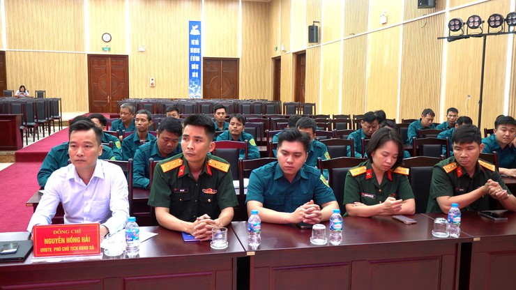 Khai mạc huấn luyện dân quân cơ động năm 2026- Ảnh 1.