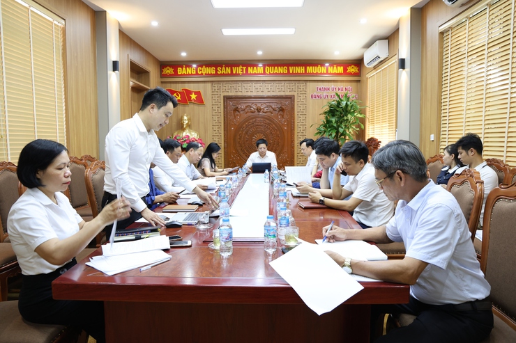 HĐND xã Tam Hưng triển khai nhiệm vụ trọng tâm, chuẩn bị kỳ họp chuyên đề và tọa đàm định hướng nghề nghiệp bền vững- Ảnh 2.