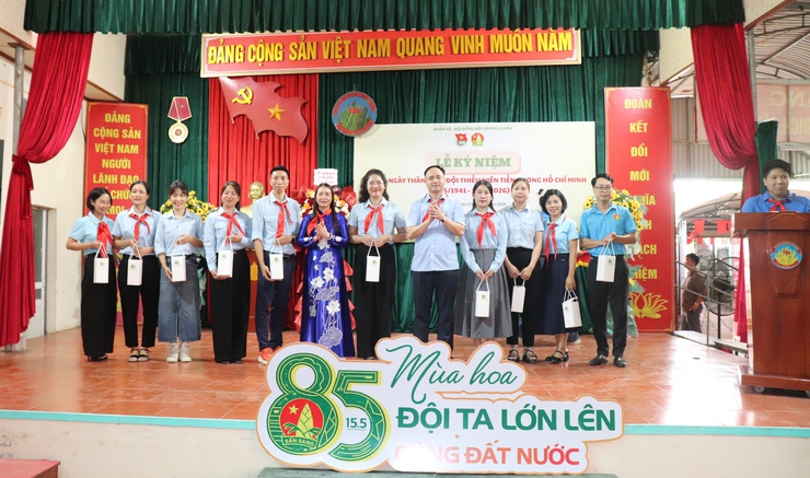 Xã Phú Xuyên: Kỷ niệm 85 năm Ngày thành lập Đội Thiếu niên Tiền phong Hồ Chí Minh- Ảnh 8.
