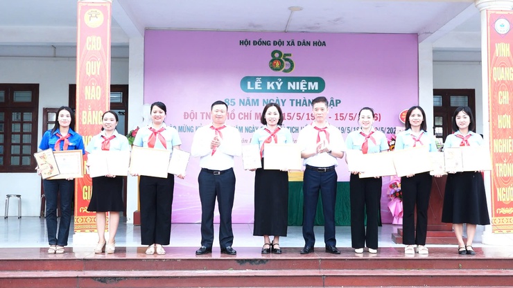 DÂN HÒA KỶ NIỆM 85 NĂM NGÀY THÀNH LẬP ĐỘI TNTP HỒ CHÍ MINH: TỰ HÀO TRUYỀN THỐNG, VỮNG BƯỚC TƯƠNG LAI- Ảnh 1.