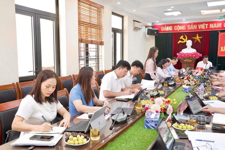 Đoàn Giám sát số 02 của Ban Thường vụ Thành ủy làm việc với Ban Thường vụ Đảng ủy xã Thiên Lộc- Ảnh 5.