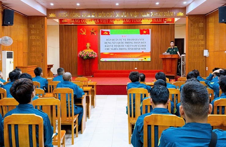 Ban CHQS phường Thanh Liệt khai mạc huấn luyện Trung đội Dân quân cơ động năm 2026- Ảnh 5.