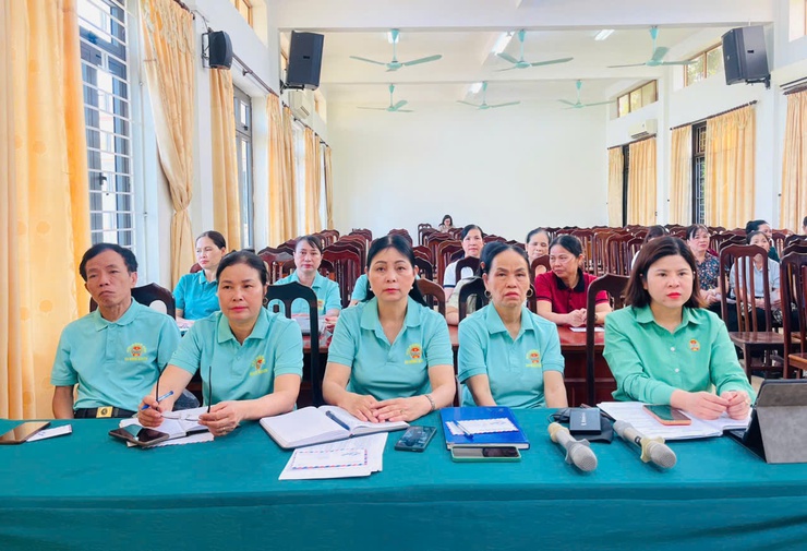 Hội Nông dân xã Phúc Lộc tổ chức Hội nghị giao ban công tác Hội, triển khai nhiệm vụ trọng tâm tháng 5, 6 và phát động ủng hộ Quỹ "Vì biển đảo Việt Nam" năm 2026- Ảnh 1.