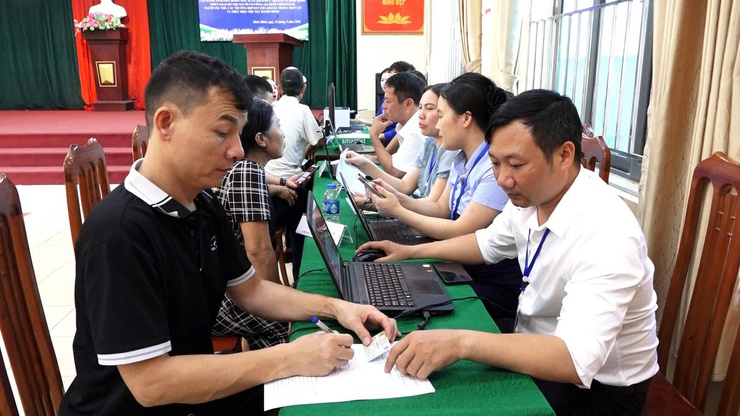 Xã Bình Minh vận hành mô hình "Tổ hành chính công xung kích"- Ảnh 2.