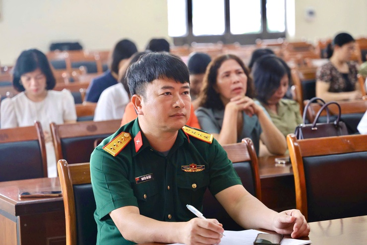 Hội nghị triển khai thực hiện phong trào thi đua "Sáng - Xanh - Sạch - Đẹp" - Ảnh 5.
