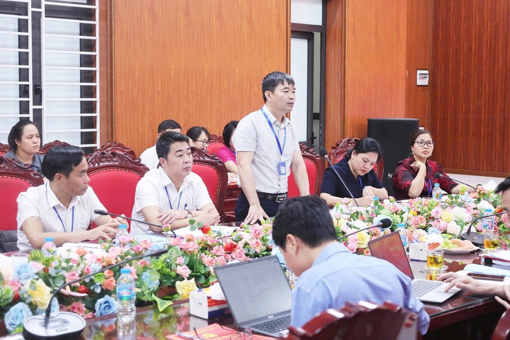 Ban thường vụ Đảng ủy xã Hòa Phú: Tiếp và làm việc với Đoàn giám sát số 06 của Ban thường vụ Thành ủy Hà Nội- Ảnh 5.