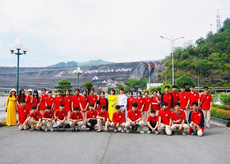Trường Tiểu học - Ảnh 7.