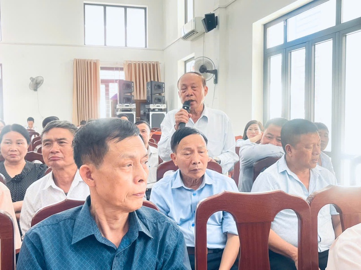 Xã Phúc Lộc tổ chức Hội nghị giao ban đánh giá kết quả thực hiện nhiệm vụ tháng 4, triển khai phương hướng nhiệm vụ tháng 5 năm 2026 theo mô hình "4 trục" tạo chuyển biến trong điều hành- Ảnh 10.