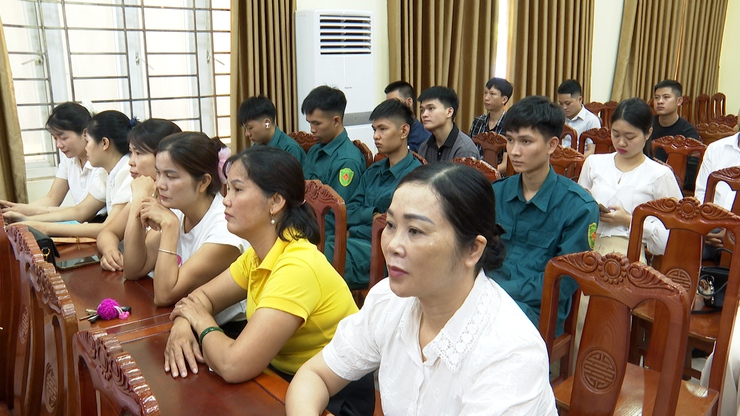 Lễ bế giảng lớp bồi dưỡng nhận thức về Đảng cho quần chúng ưu tú đợt III năm 2026- Ảnh 6.