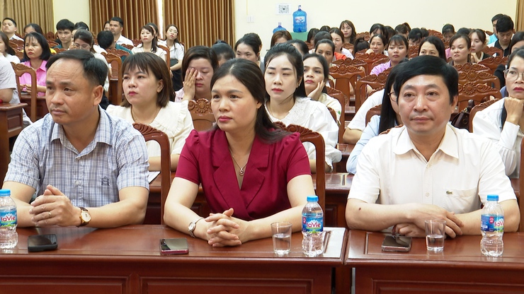 Lễ bế giảng lớp bồi dưỡng nhận thức về Đảng cho quần chúng ưu tú đợt III năm 2026- Ảnh 1.