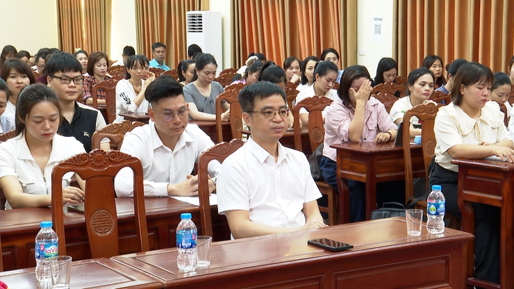 Lễ bế giảng lớp bồi dưỡng nhận thức về Đảng cho quần chúng ưu tú đợt III năm 2026- Ảnh 2.