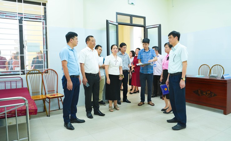 Khảo sát triển khai thí điểm mô hình chăm sóc sức khỏe ban ngày cho người cao tuổi tại xã Quốc Oai- Ảnh 1.