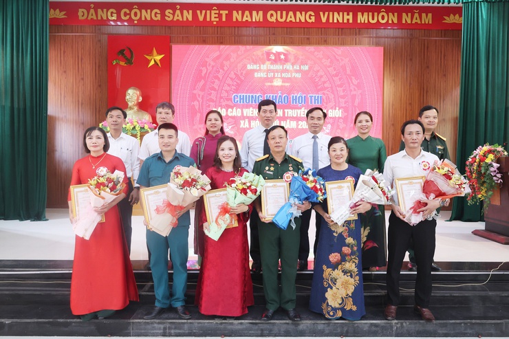 Hội thi báo cáo viên, tuyên truyền viên giỏi xã Hòa Phú: Lan tỏa niềm tin – Khơi dậy khát vọng phát triển- Ảnh 17.