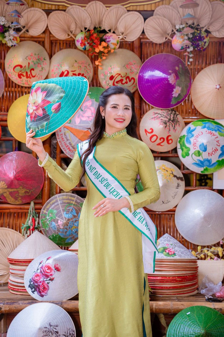 Người con quê hương Ứng Thiên tỏa sáng tại chung kết nữ đại sứ du lịch làng nghề Hà Nội 2026- Ảnh 2.