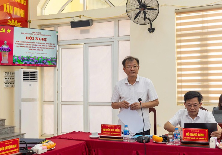Đoàn giám sát số 7 của Thành ủy Hà Nội làm việc với Đảng ủy xã Ứng Thiên về công tác tổ chức, hoạt động chính quyền địa phương hai cấp- Ảnh 2.