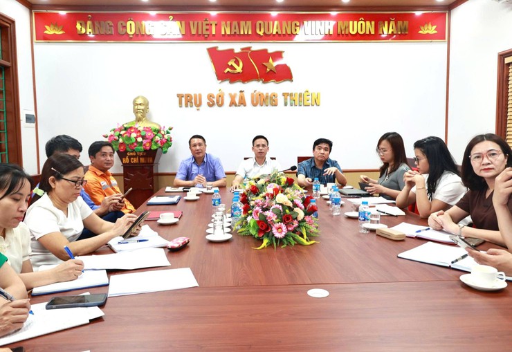 UBND xã Ứng Thiên họp kiểm đếm công tác giải phóng mặt bằng các dự án giao thông trọng điểm- Ảnh 3.