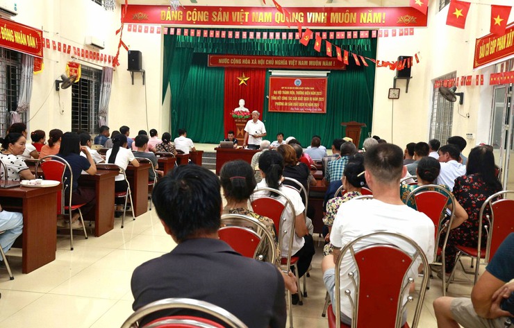 138 hộ dân xã Ứng Thiên tham gia hội nghị vận động bàn giao mặt bằng dự án Quốc lộ 21B- Ảnh 1.