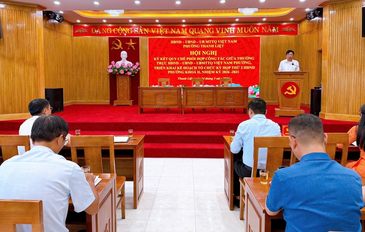 Thường trực HĐND – UBND - Ủy ban MTTQ Việt Nam phường Thanh Liệt ký kết quy chế phối hợp công tác- Ảnh 2.