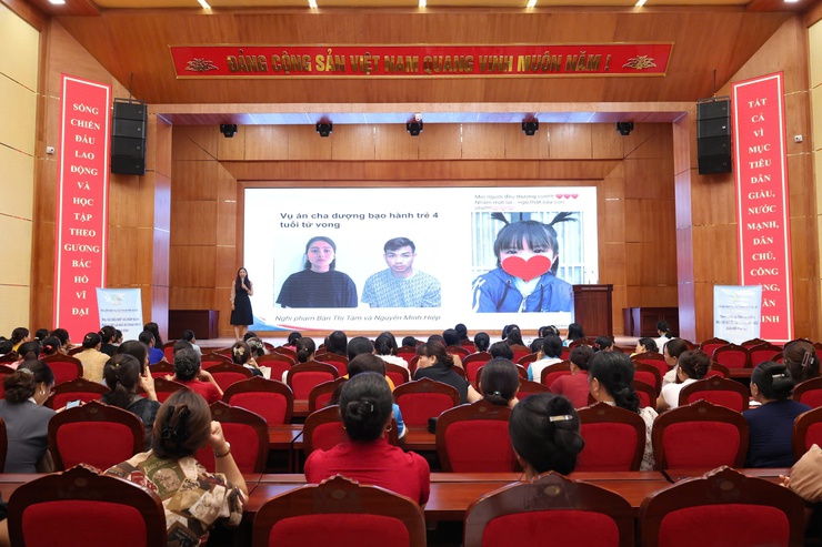 HỘI LIÊN HIỆP PHỤ NỮ XÃ VÂN ĐÌNH TỔ CHỨC HỘI NGHỊ TUYÊN TRUYỀN LUẬT DÂN SỐ VÀ KỸ NĂNG TRUYỀN THÔNG CÔNG TÁC DÂN SỐ PHÁT TRIỂN NĂM 2026- Ảnh 2.