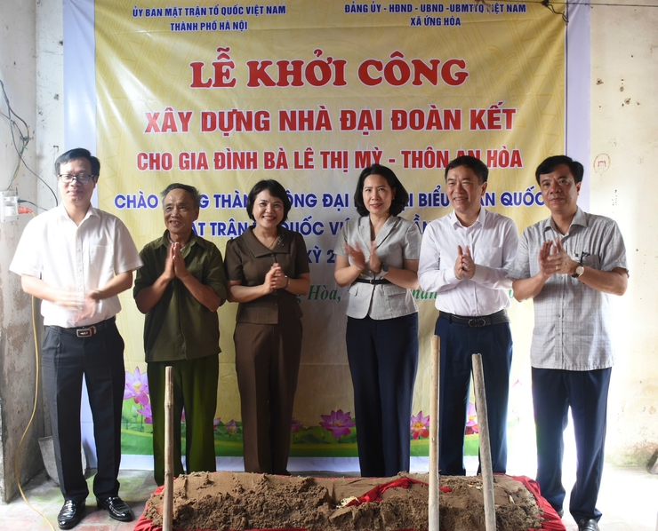 ỨNG HOÀ: KHỞI CÔNG XÂY DỰNG, SỬA CHỮA 4 NHÀ “ĐẠI ĐOÀN KẾT”.- Ảnh 2.