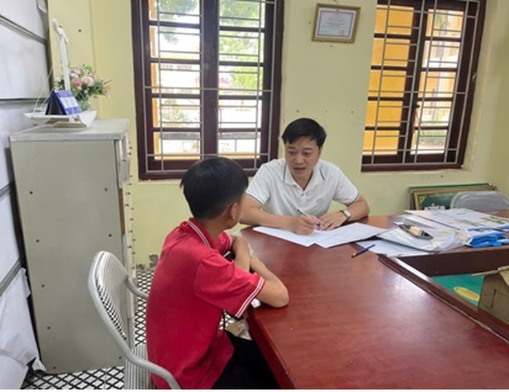 Tư vấn, tham vấn cho trẻ em có hoàn cảnh đặc biệt và nguy cơ rơi vào hoàn cảnh đặc biệt tại xã Tam Hưng- Ảnh 1.