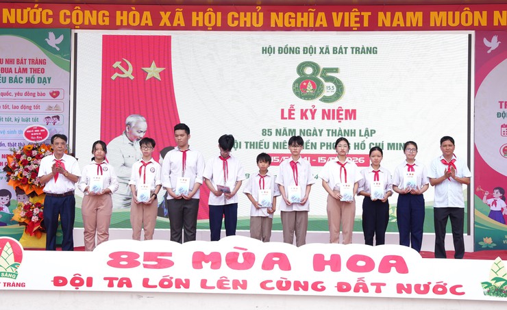 Xã Bát Tràng: Kỷ niệm 85 năm Ngày thành lập Đội TNTP Hồ Chí Minh- Ảnh 8.
