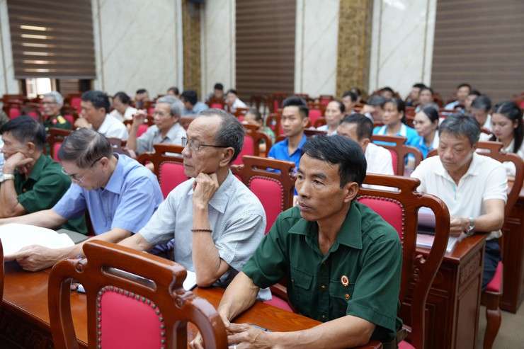 UBMTTQ Việt Nam xã Thanh Oai phát động phong trào "Thôn, Tổ dân phố Sáng – xanh – sạch – đẹp – văn minh" năm 2026- Ảnh 4.
