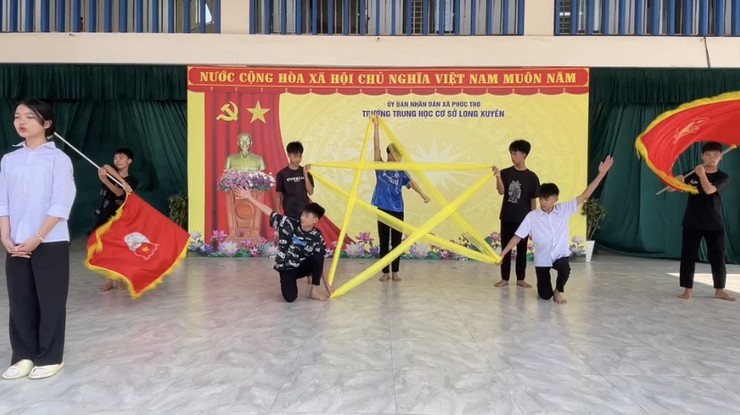 Sẵn sàng cho vòng Chung khảo Cuộc thi tìm hiểu các Anh hùng Lực lượng vũ trang Nhân dân xã Phúc Thọ- Ảnh 2.