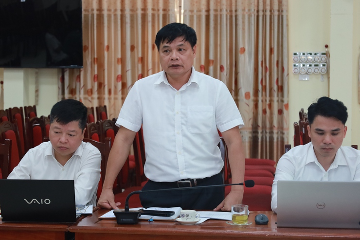 UBND xã Minh Châu tổ chức hội nghị giao ban các nhiệm vụ trọng tâm tháng 5, triển khai nhiệm vụ trong thời gian tới.- Ảnh 3.