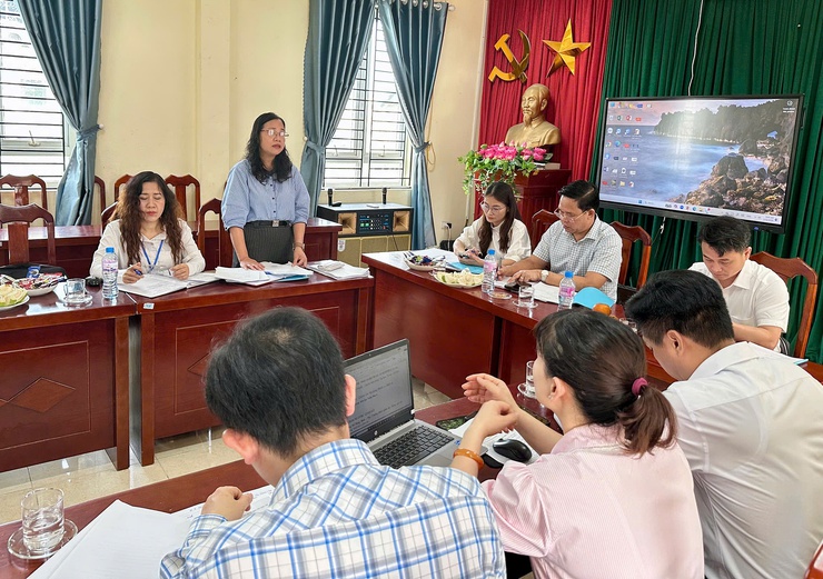Ban Văn hóa – Xã hội HĐND xã Xuân Mai tổ chức giám sát công tác chuyển đổi số năm học 2025 – 2026 tại Trường Tiểu học Xuân Mai A- Ảnh 2.