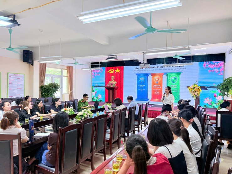 PHÒNG VĂN HÓA - XÃ HỘI XÃ VĨNH THANH TỔ CHỨC HỘI NGHỊ HƯỚNG DẪN THỰC HIỆN CÔNG TÁC QUẢN LÝ NHÀ NƯỚC ĐỐI VỚI CÁC CƠ SỞ GIÁO DỤC MẦM NON NGOÀI CÔNG LẬP NĂM 2026- Ảnh 9.