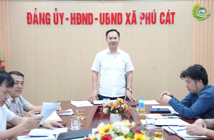 UBND xã Phú Cát tổ chức Hội nghị tập thể lãnh đạo UBND xã tuần 20 năm 2026- Ảnh 2.