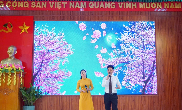 Hội thi báo cáo viên, tuyên truyền viên giỏi xã Hòa Phú: Lan tỏa niềm tin – Khơi dậy khát vọng phát triển- Ảnh 7.