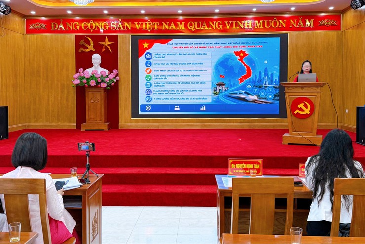 Thanh Liệt: Ấn tượng Chung khảo Hội thi Báo cáo viên, tuyên truyền viên giỏi năm 2026- Ảnh 12.