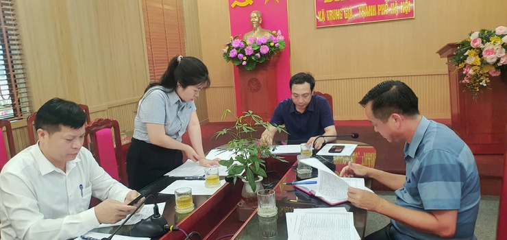 HỘI ĐỒNG SÁNG KIẾN XÃ TRUNG GIÃ TỔ CHỨC HỘI NGHỊ XEM XÉT, THẨM ĐỊNH, CÔNG NHẬN CÁC SÁNG KIẾN CƠ SỞ ĐỢT 1 NĂM 2026- Ảnh 1.
