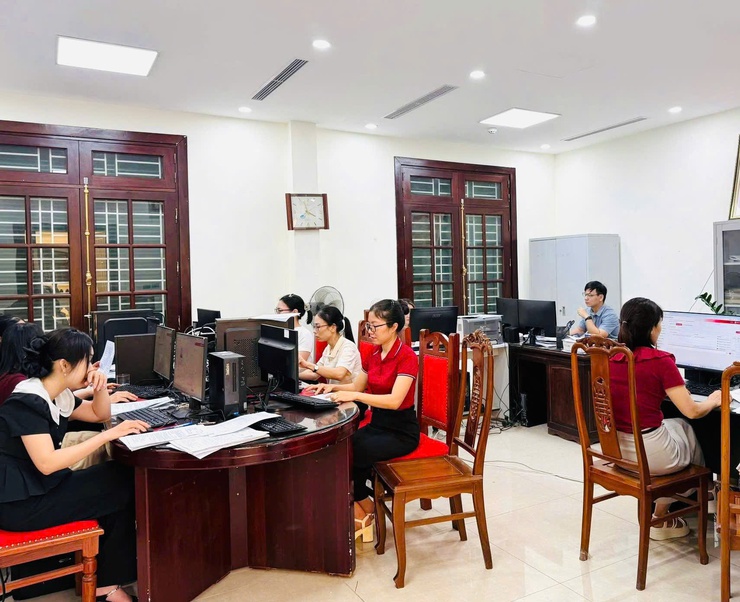 Phúc Thọ tăng tốc thực hiện 45 ngày đêm chuẩn hóa dữ liệu đảng viên- Ảnh 2.