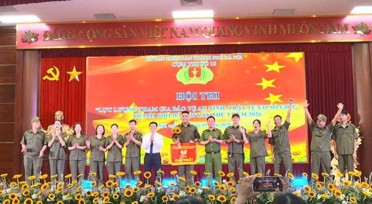 HỘI THI "LỰC LƯỢNG THAM GIA BẢO VỆ AN NINH, TRẬT TỰ Ở CƠ SỞ GIỎI" CỤM THI SỐ 15 - THÀNH PHỐ HÀ NỘI NĂM 2026- Ảnh 8.