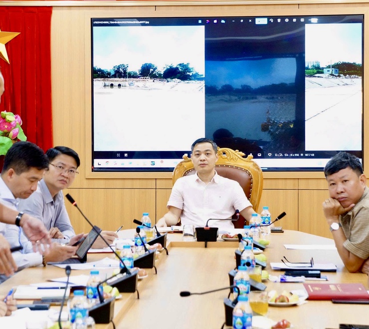 Phường Phú Thượng làm việc với Công ty TNHH Phát triển Khu đô thị Nam Thăng Long về giải quyết các điểm nghẽn úng ngập và trật tự đô thị- Ảnh 4.