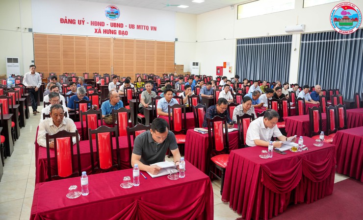 UBND XÃ HƯNG ĐẠO TỔ CHỨC HỘI NGHỊ TRIỂN KHAI THỰC HIỆN CHÍNH SÁCH ĐỐI VỚI HỘ NGHÈO, HỘ CẬN NGHÈO NĂM 2026 - Ảnh 1.