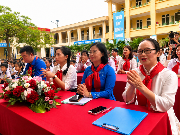 Hội đồng Đội xã phối hợp với Liên đội trường Tiểu học Phương Đình B tổ chức Kỷ niệm 85 năm Ngày thành lập Đội Thiếu niên tiền phong Hồ Chí Minh (15/5/1941- 15/5/2026)- Ảnh 2.