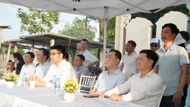 Sôi nổi trận Chung kết và Bế mạc Giải bóng đá thanh niên phường Yên Nghĩa năm 2026- Ảnh 1.