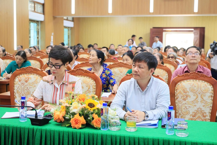 UBND xã Thư Lâm tổ chức hội nghị lấy ý kiến về đồ án Quy hoạch chi tiết tỷ lệ 1/500 Khu đô thị đa mục tiêu- Ảnh 1.