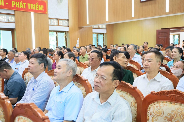 UBND xã Thư Lâm tổ chức hội nghị lấy ý kiến về đồ án Quy hoạch chi tiết tỷ lệ 1/500 Khu đô thị đa mục tiêu- Ảnh 5.