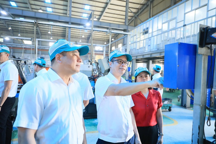 Đoàn kiểm tra số 02 của Đảng ủy xã Thư Lâm kiểm tra việc triển khai thực hiện Nghị quyết Đại hội Đảng các cấp tại Đảng bộ Công ty Cổ phần Xích líp Đông Anh- Ảnh 12.