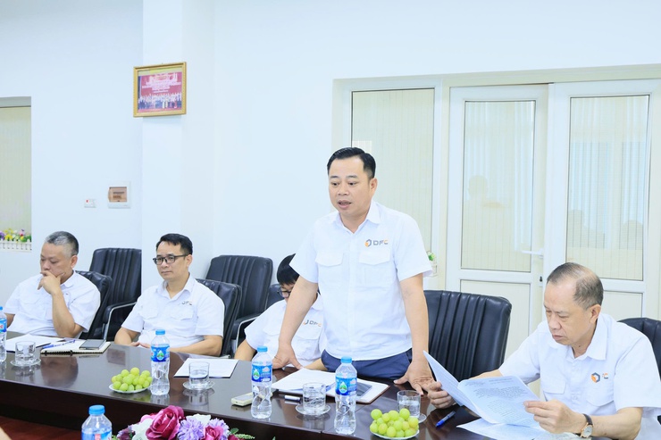 Đoàn kiểm tra số 02 của Đảng ủy xã Thư Lâm kiểm tra việc triển khai thực hiện Nghị quyết Đại hội Đảng các cấp tại Đảng bộ Công ty Cổ phần Xích líp Đông Anh- Ảnh 4.