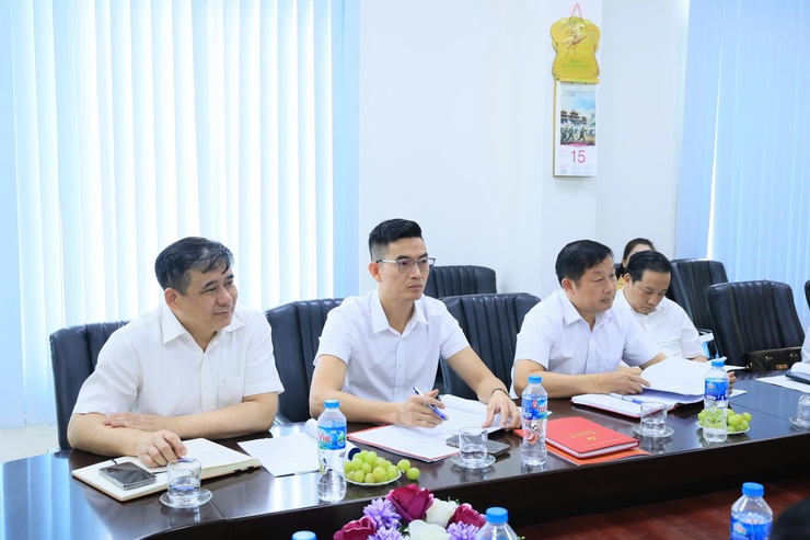 Đoàn kiểm tra số 02 của Đảng ủy xã Thư Lâm kiểm tra việc triển khai thực hiện Nghị quyết Đại hội Đảng các cấp tại Đảng bộ Công ty Cổ phần Xích líp Đông Anh- Ảnh 2.
