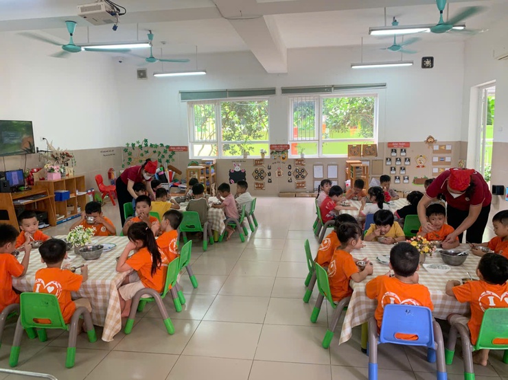 Tình yêu thương thầm nặng của những “Người Mẹ hiền - Cô giáo Mầm non Hoa Phượng”- Ảnh 2.