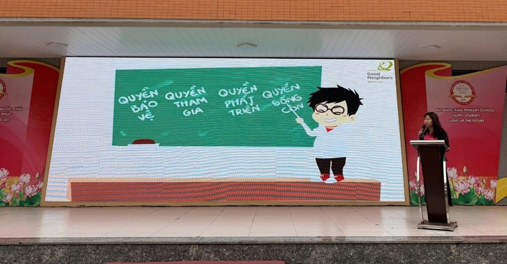 Nâng cao nhận thức về Quyền trẻ em thông qua tiết sinh hoạt dưới cờ tại trường Tiểu học Bùi Quốc Khái- Ảnh 2.